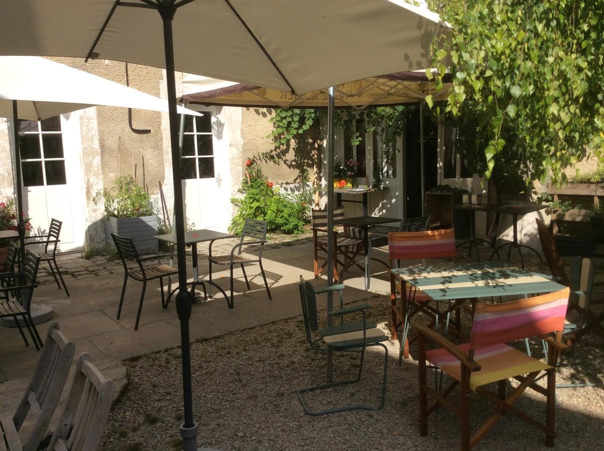 La Basse Cour Hotel Tanlay Екстериор снимка